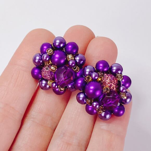 VTG Japan Mid Century Cocktail Earrings Purple Faux Pearl Bead Cluster Clip On - Picture 11 of 11